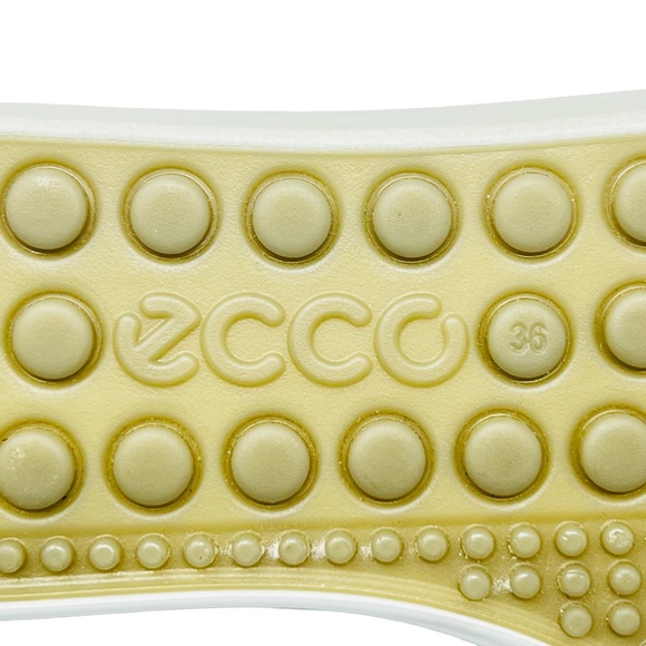 Ecco Soft 7 women's nubuck leather dusty blue side zip booties size 5/EU 36 - Picture 8 of 13